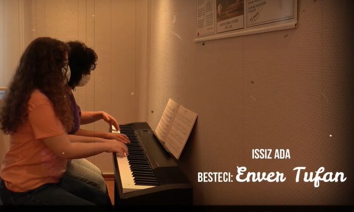 4 EL PİYANO ÇALIŞMALARI